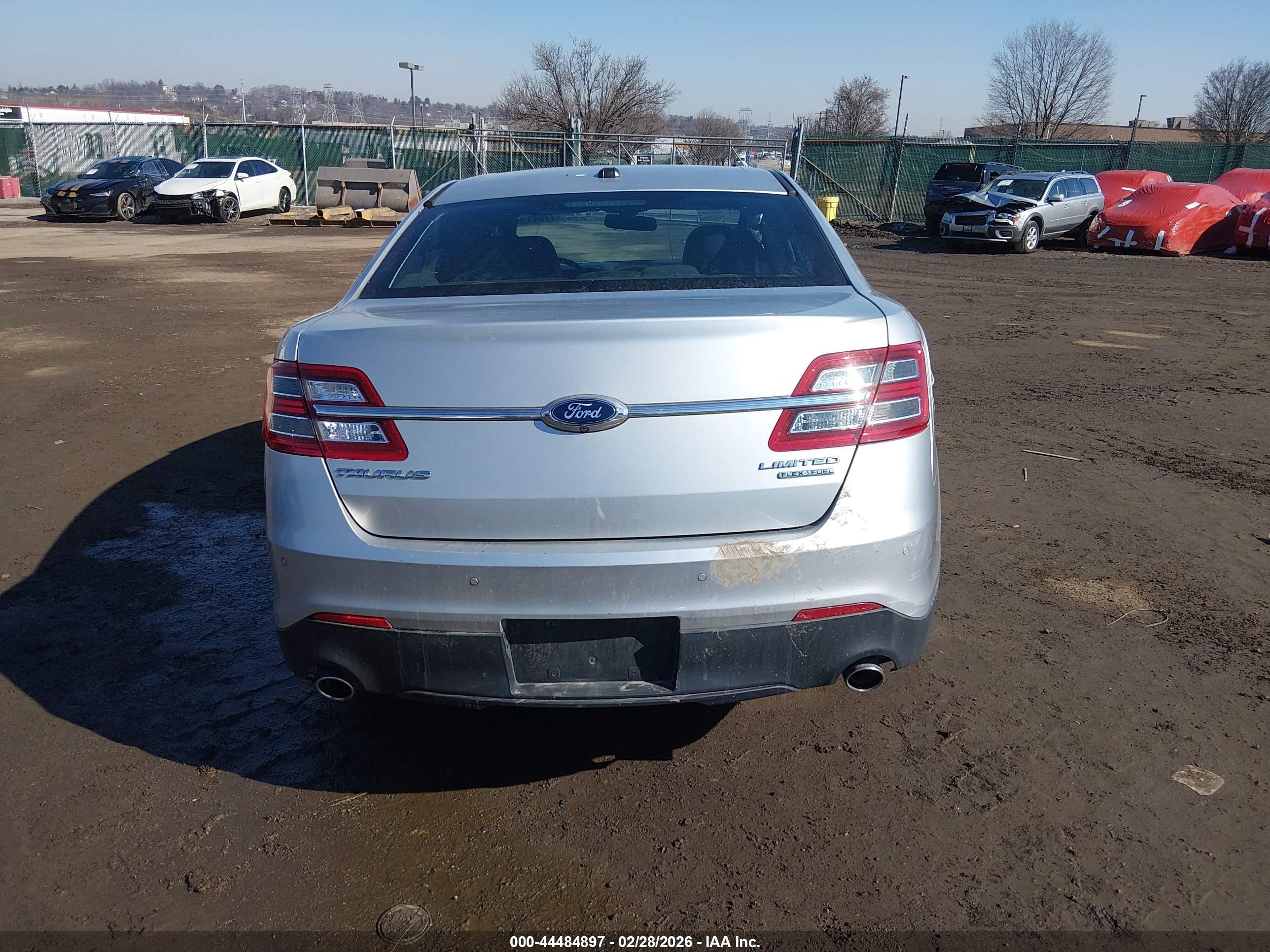 2015 Ford Taurus Limited Gray vin: 1FAHP2F82FG171474