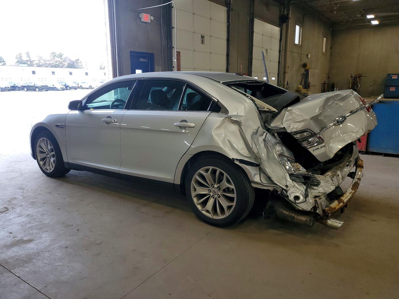 2013 Ford Taurus Limited Silver vin: 1FAHP2F83DG127982