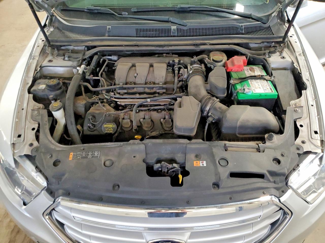 2013 Ford Taurus Limited Silver vin: 1FAHP2F83DG127982