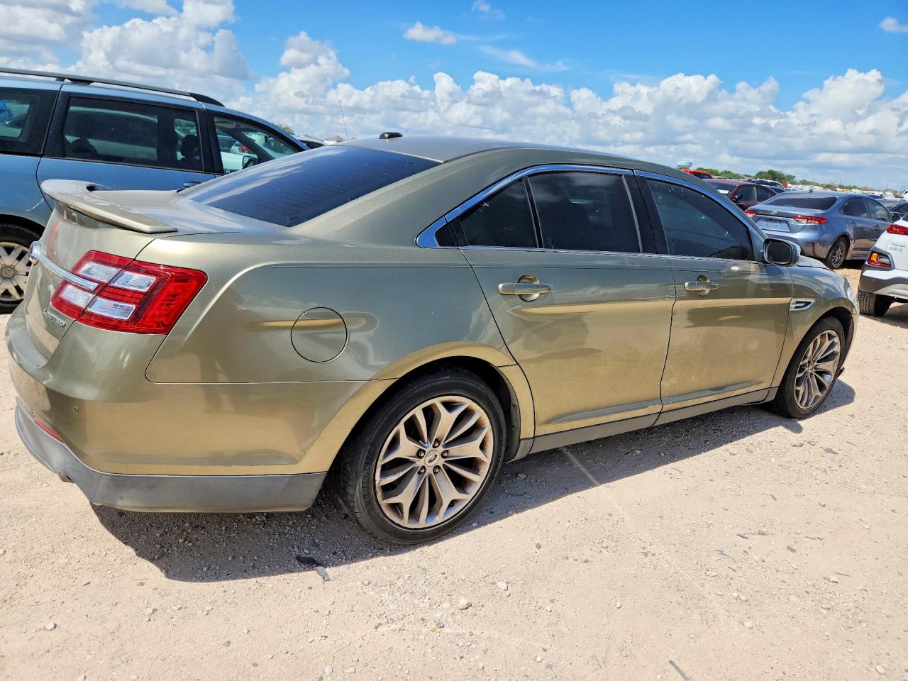 2013 Ford Taurus Limited Green vin: 1FAHP2F83DG131353