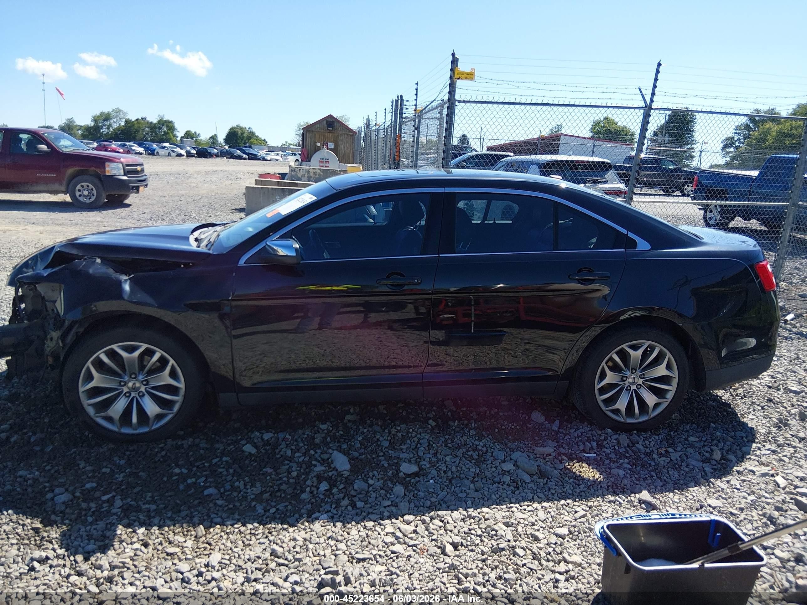 2013 Ford Taurus Limited Black vin: 1FAHP2F83DG154308