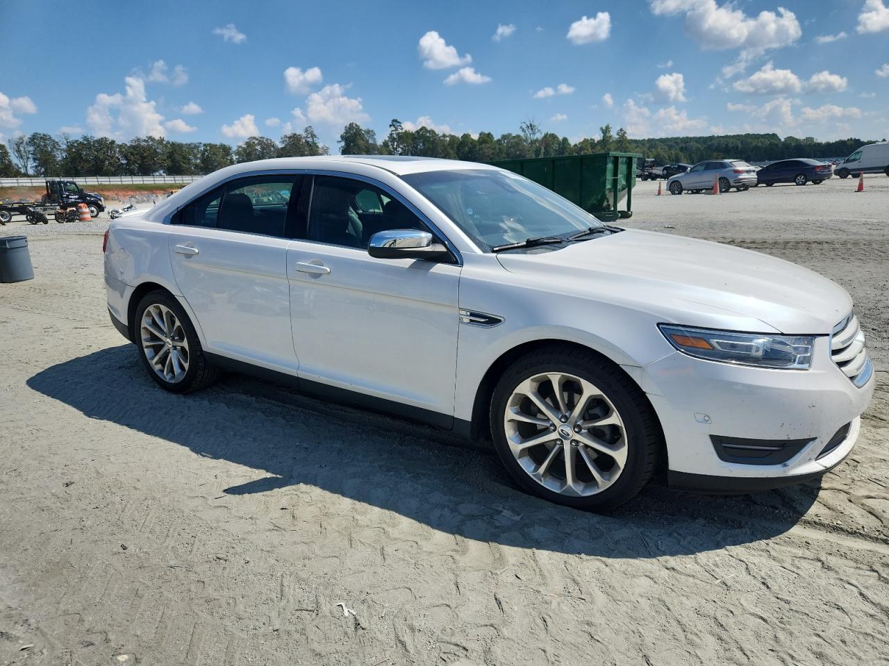 2013 Ford Taurus Limited White vin: 1FAHP2F83DG164143