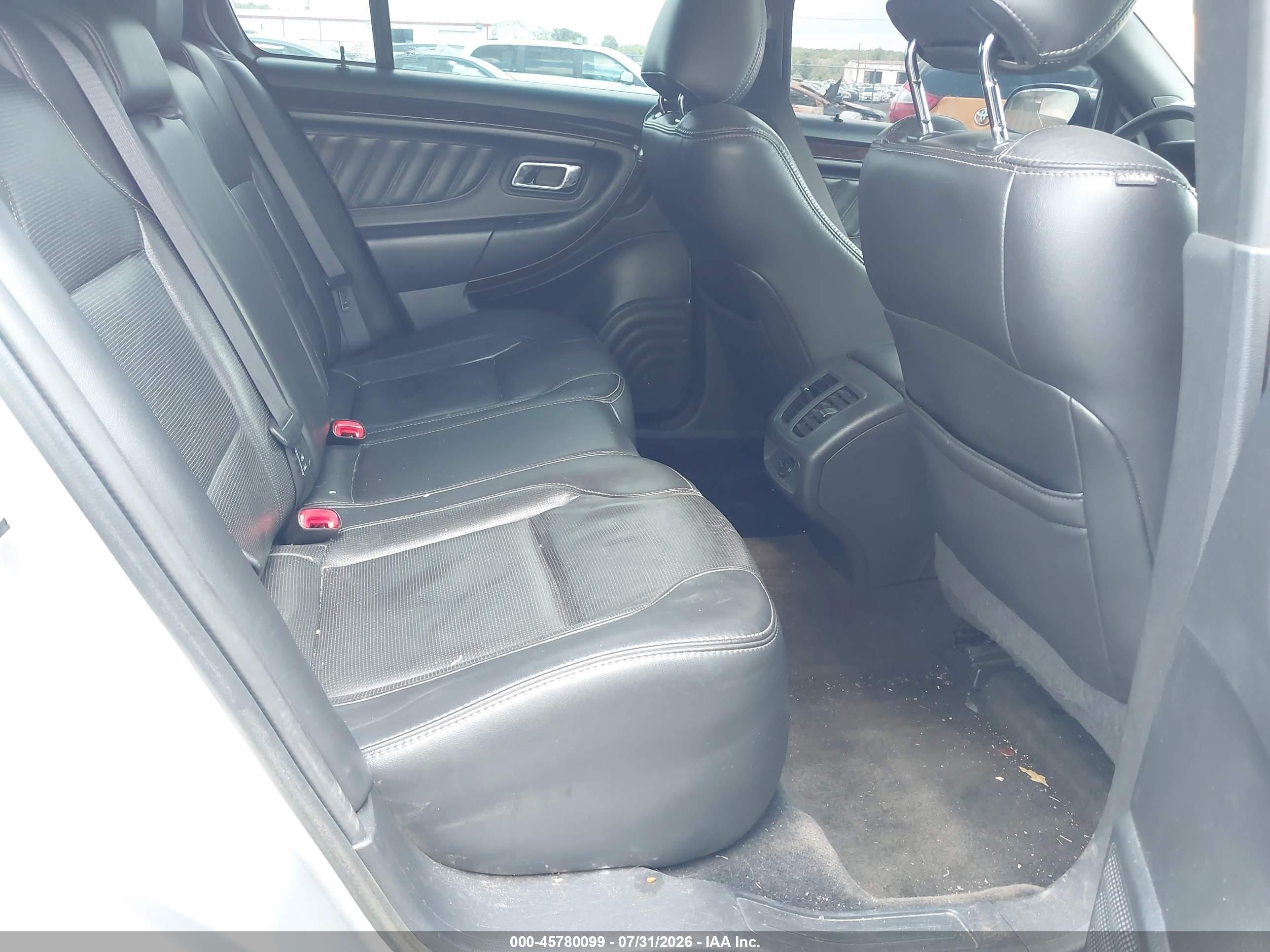 2013 Ford Taurus Limited Silver vin: 1FAHP2F83DG188300