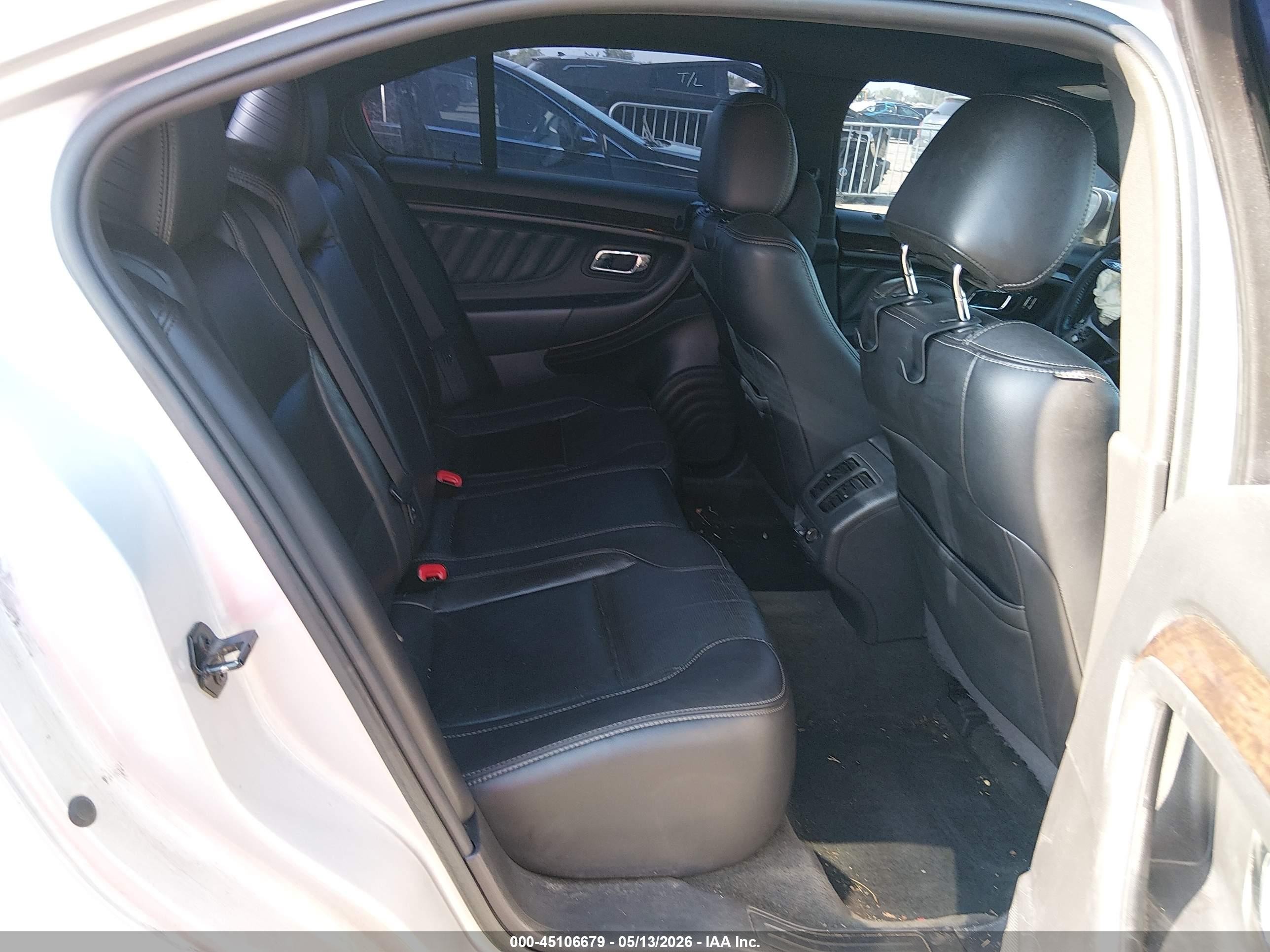 2013 Ford Taurus Limited Silver vin: 1FAHP2F83DG206441