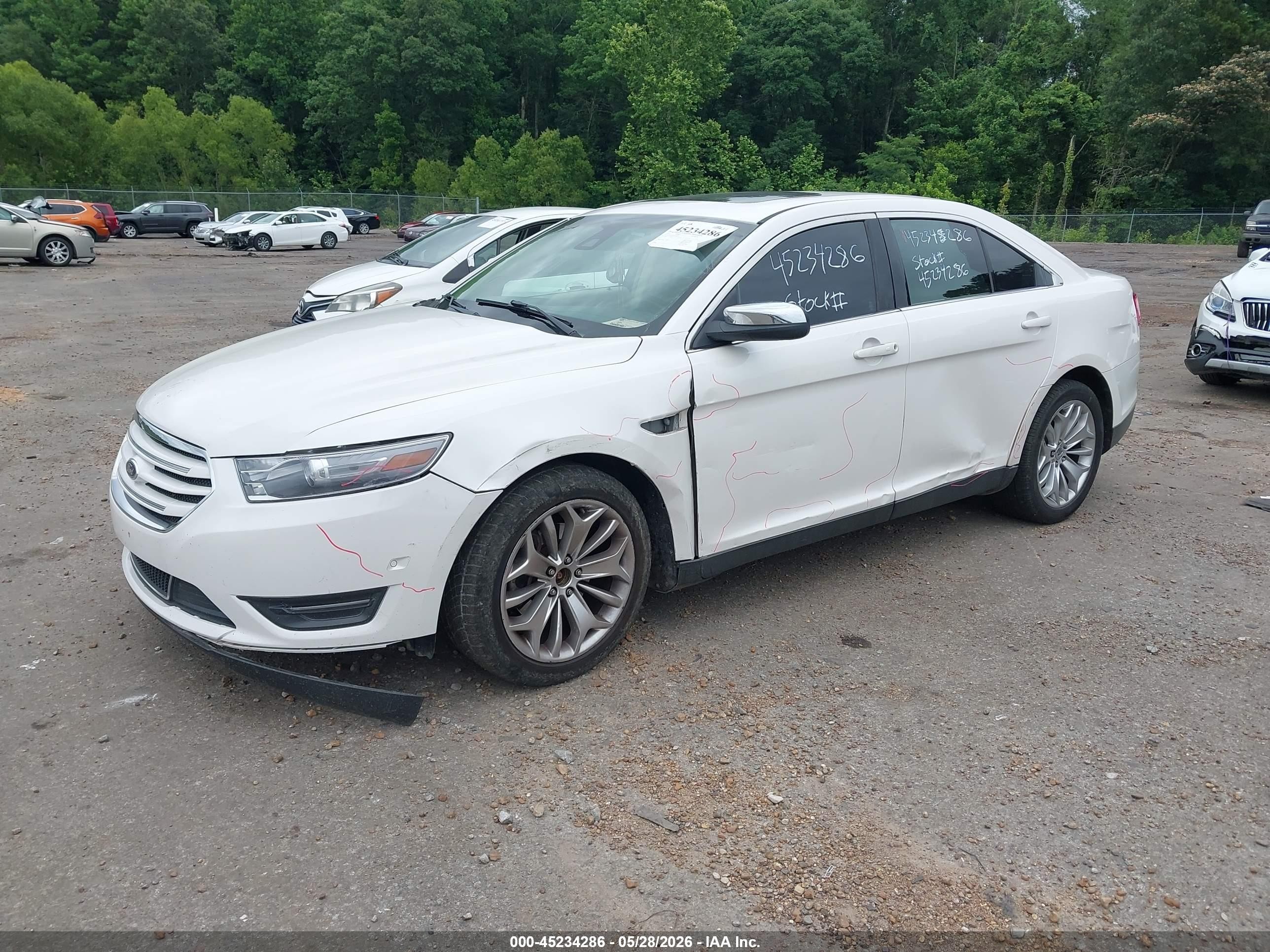 2013 Ford Taurus Limited White vin: 1FAHP2F83DG220131