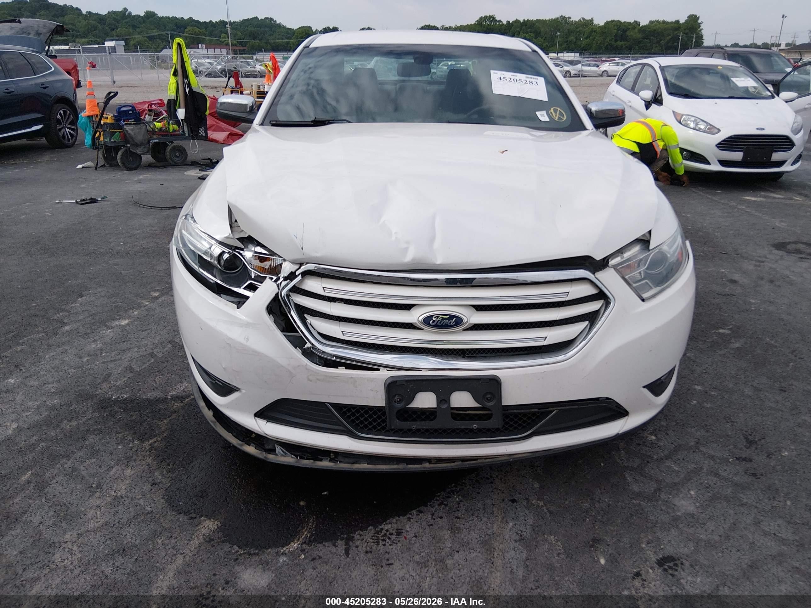 2013 Ford Taurus Limited White vin: 1FAHP2F83DG235115