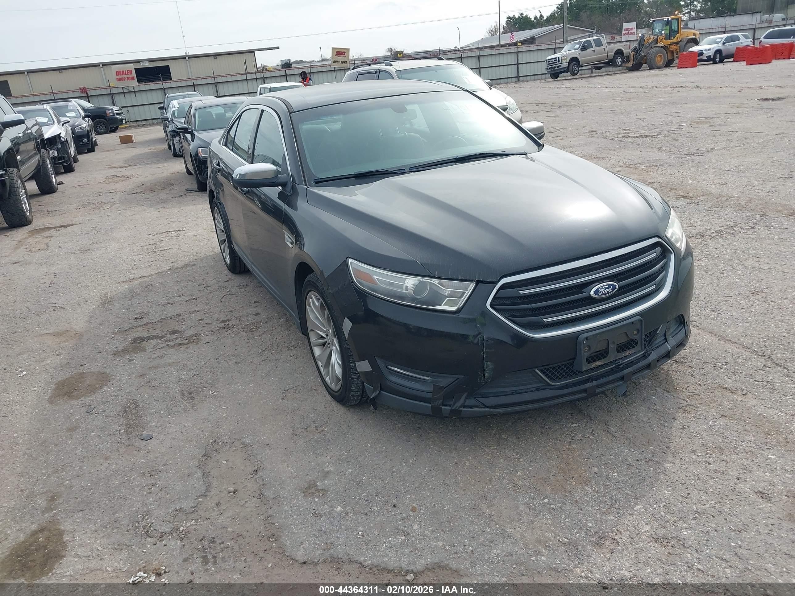 1FAHP2F83EG104557