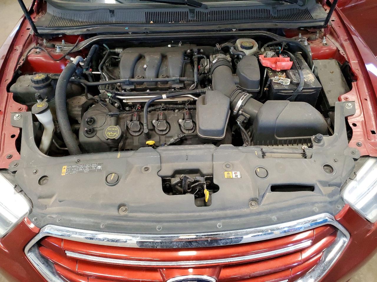 2014 Ford Taraus Red vin: 1FAHP2F83EG149613