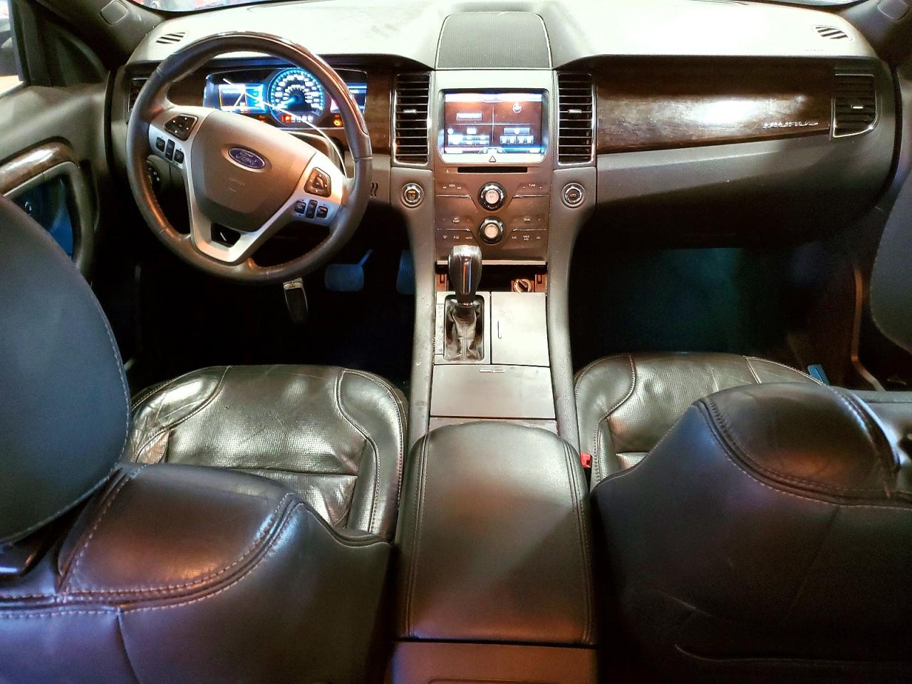 2014 Ford Taraus Red vin: 1FAHP2F83EG149613