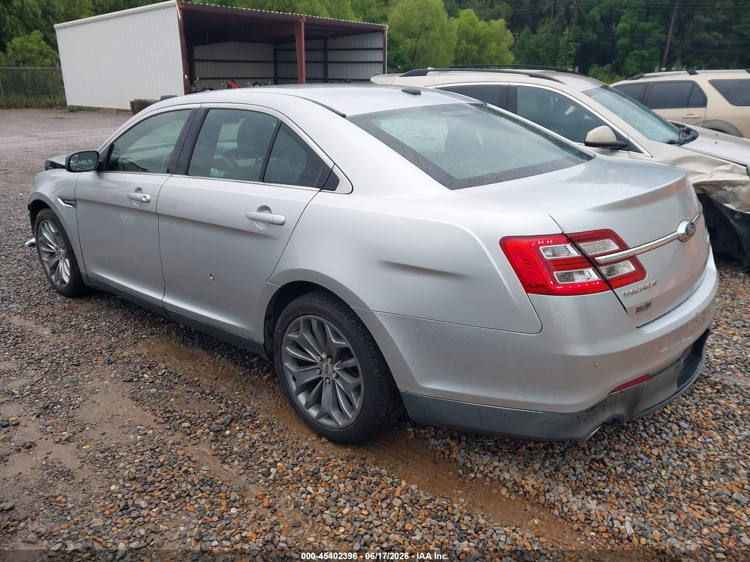 2015 Ford Taurus Limited Silver vin: 1FAHP2F83FG168762