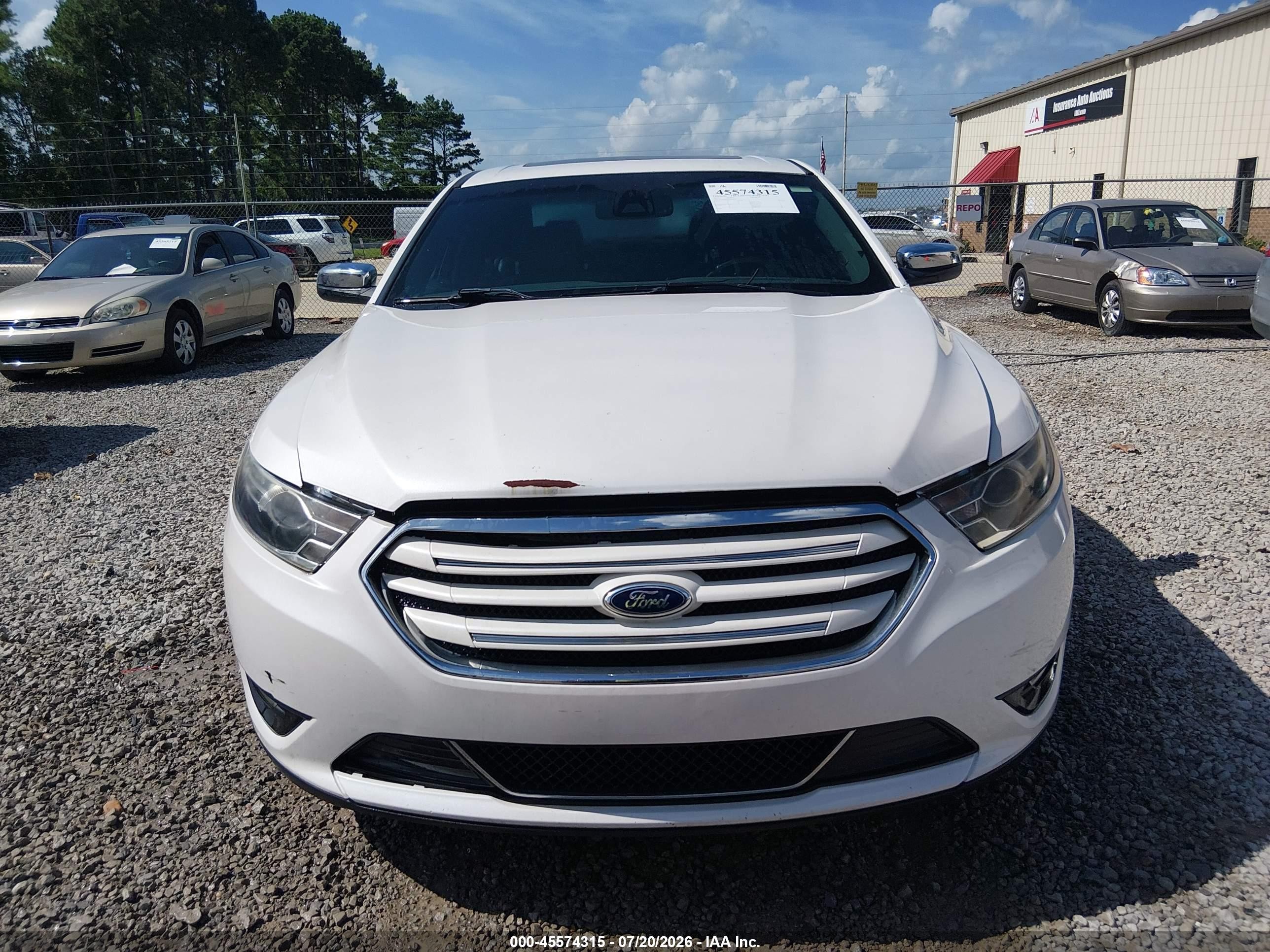 2015 Ford Taurus Limited Beige vin: 1FAHP2F83FG174237