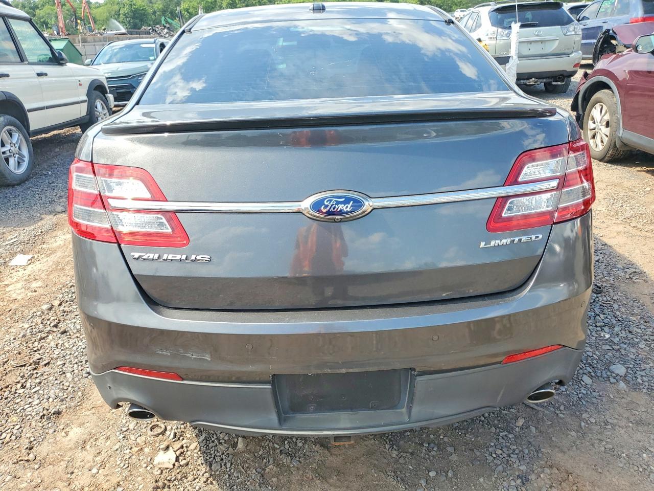 2015 Ford Taurus Limited Gray vin: 1FAHP2F83FG174402