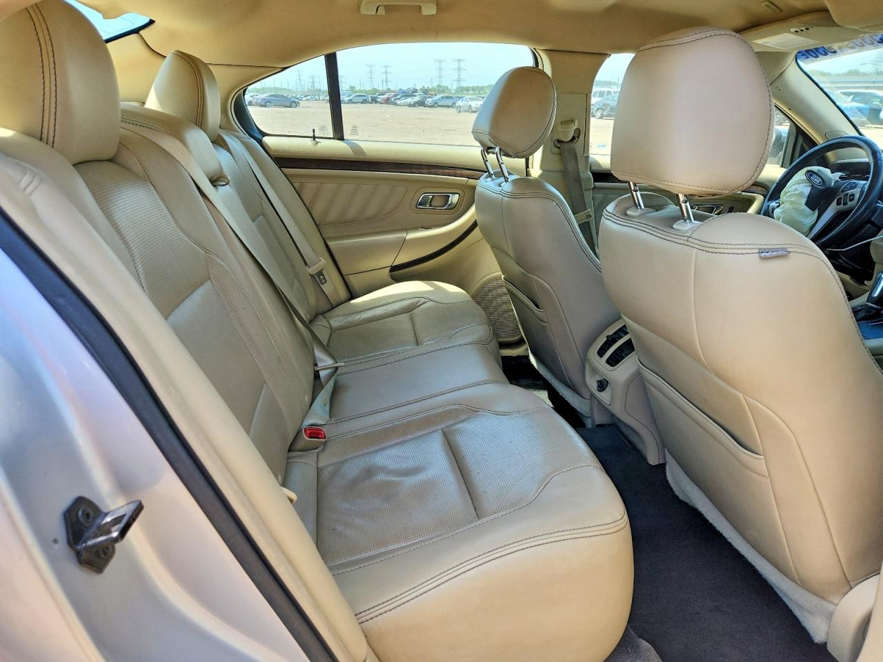 2013 Ford Taurus Limited Silver vin: 1FAHP2F84DG133337