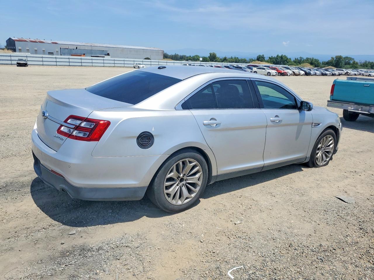 2013 Ford Taurus Limited Silver vin: 1FAHP2F84DG136612
