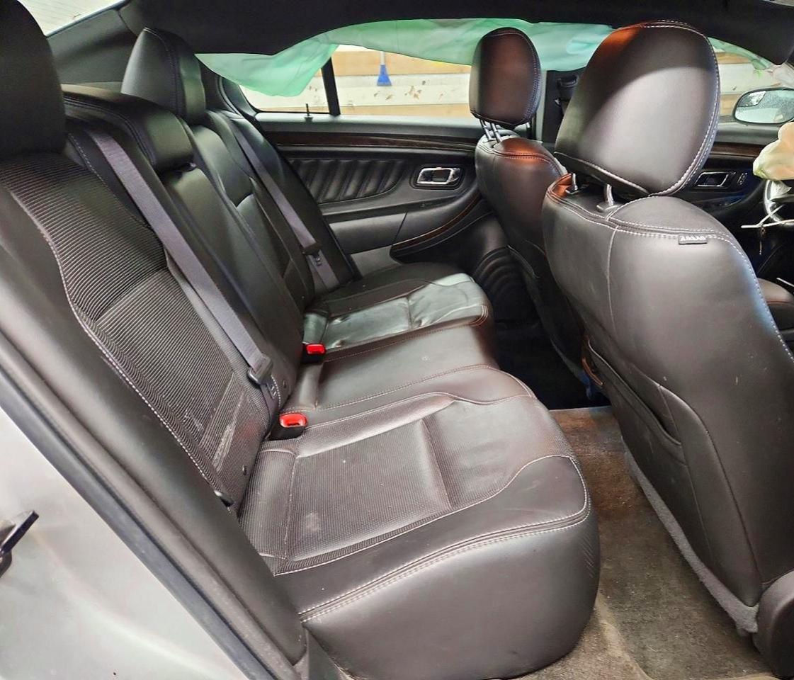 2013 Ford Taurus Limited Серебряный vin: 1FAHP2F84DG185146