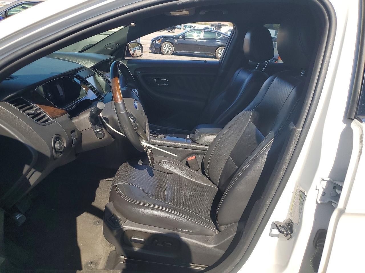 2013 Ford Taurus Limited White vin: 1FAHP2F84DG185888