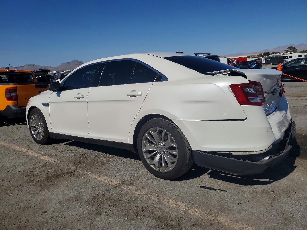 2013 Ford Taurus Limited White vin: 1FAHP2F84DG185888