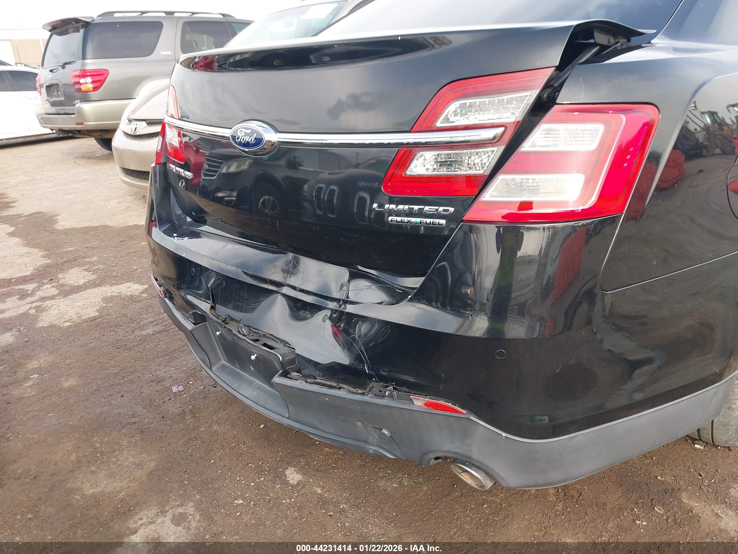 2014 Ford Taurus Limited Black vin: 1FAHP2F84EG112425