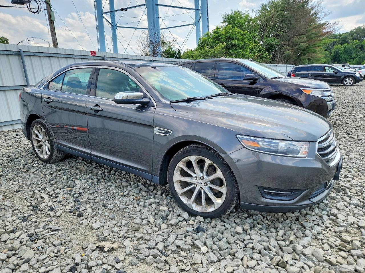 2015 Ford Taurus Limited Gray vin: 1FAHP2F84FG174067