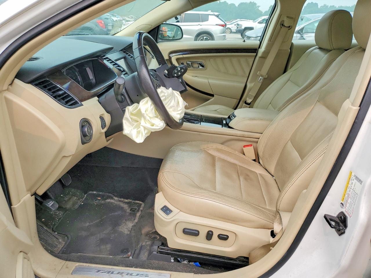 2015 Ford Taurus Limited White vin: 1FAHP2F84FG174568