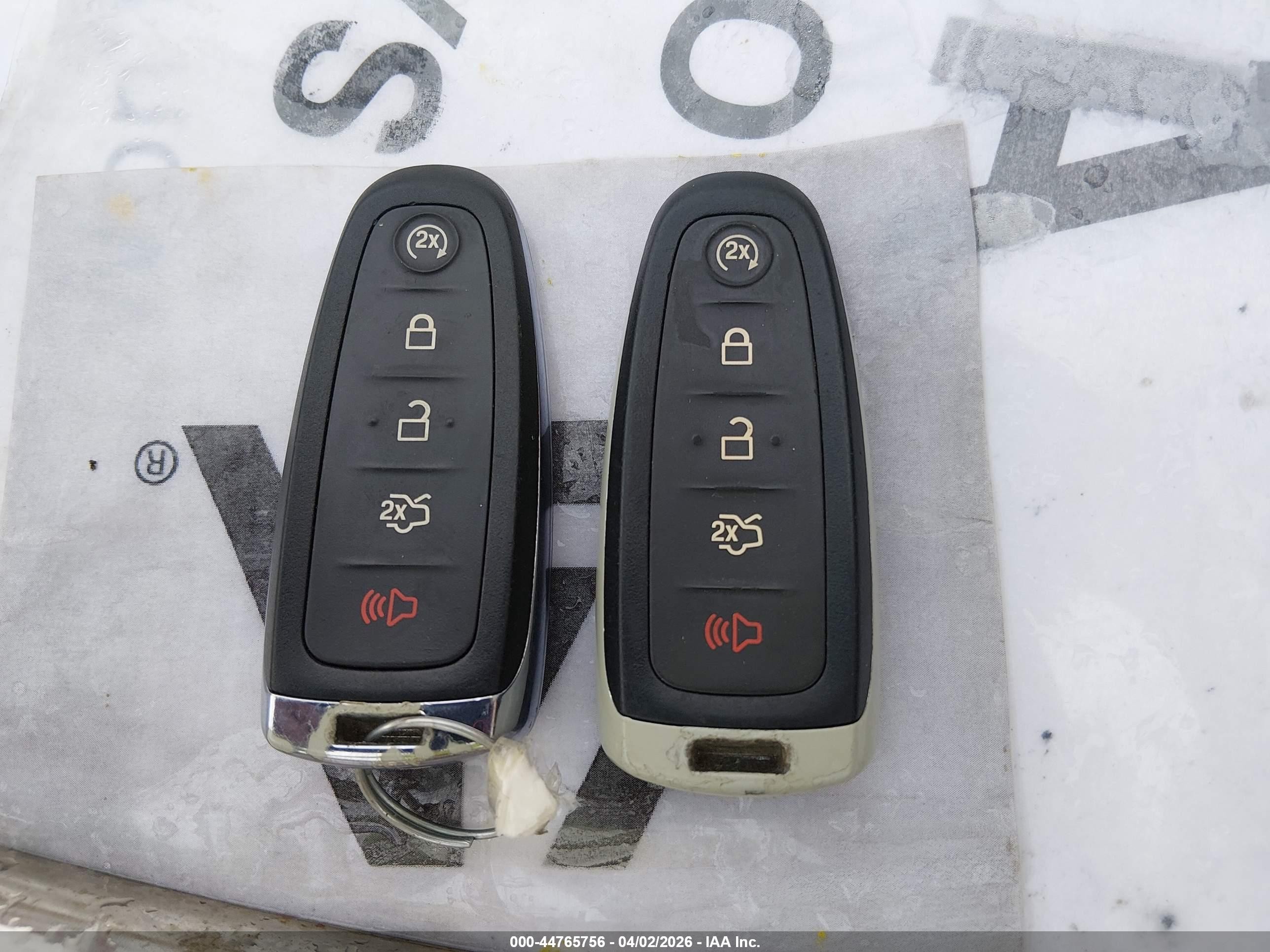 2014 Ford Taurus Limited Красный vin: 1FAHP2F85EG123644