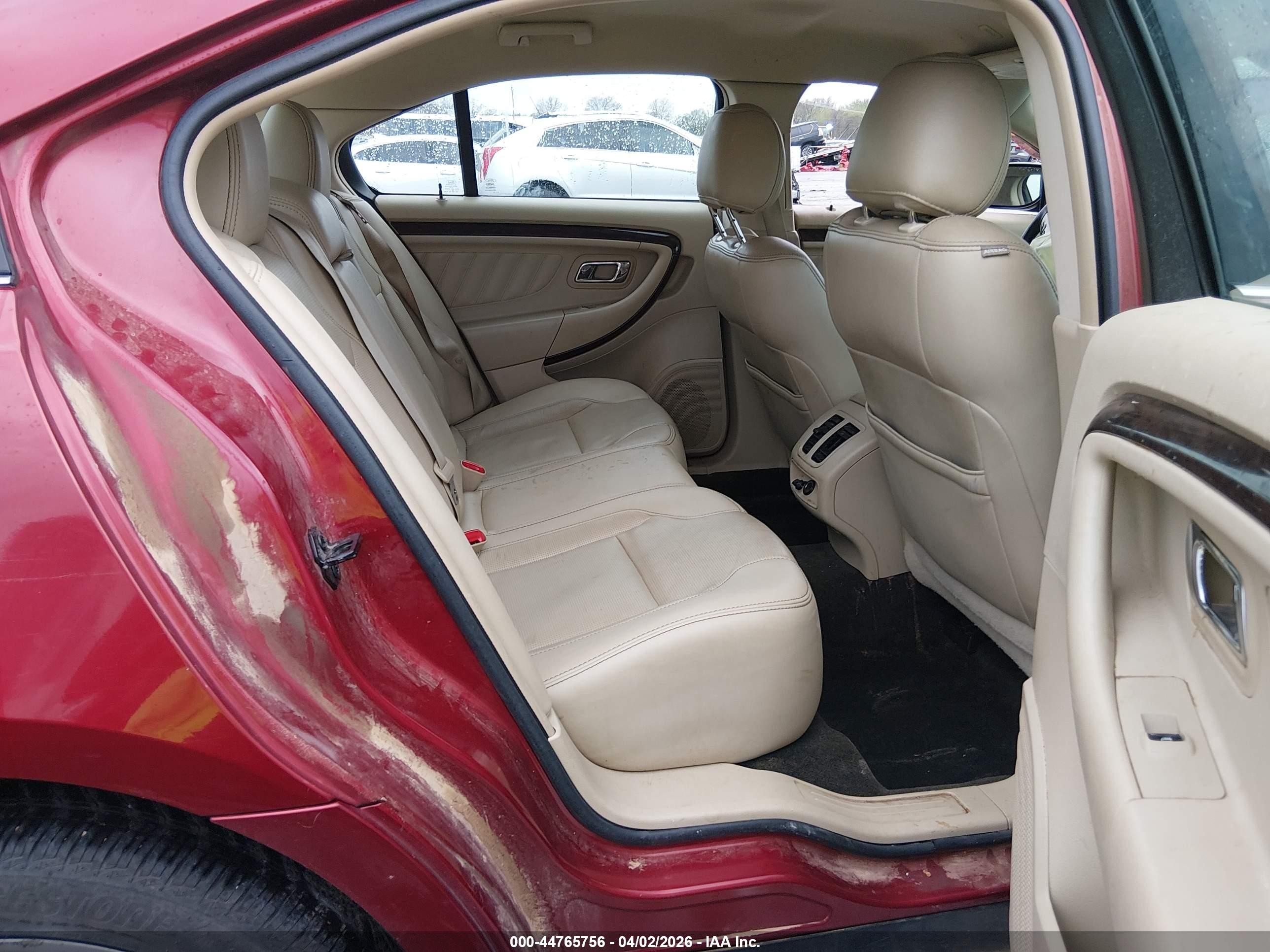 2014 Ford Taurus Limited Красный vin: 1FAHP2F85EG123644
