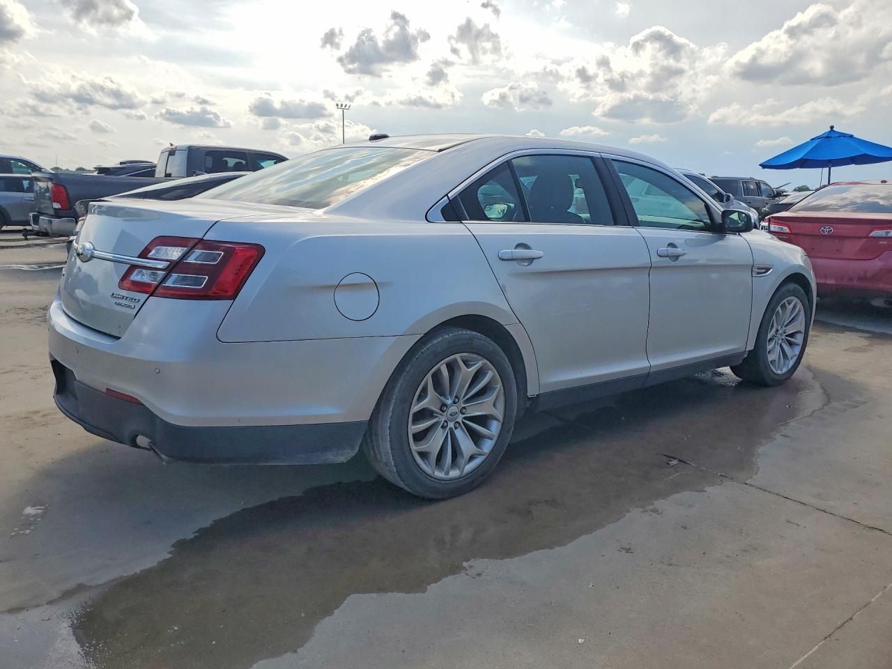 2014 Ford Taurus Limited Silver vin: 1FAHP2F85EG163481