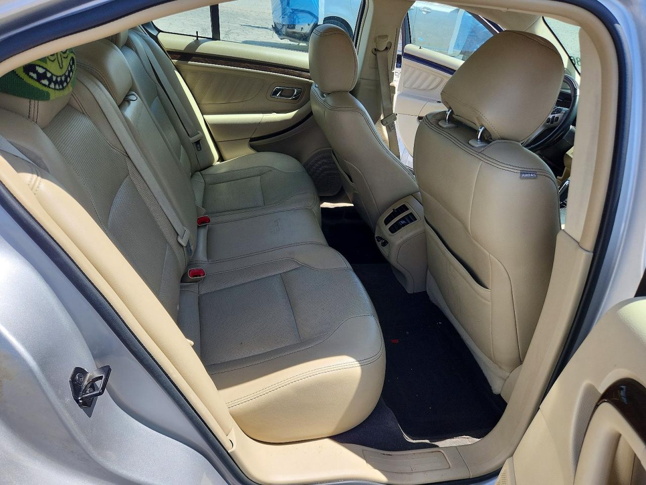2014 Ford Taurus Limited Silver vin: 1FAHP2F85EG171001