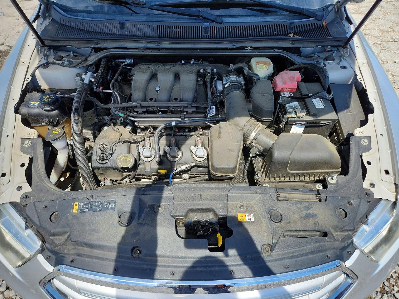 2014 Ford Taurus Limited Silver vin: 1FAHP2F85EG171001