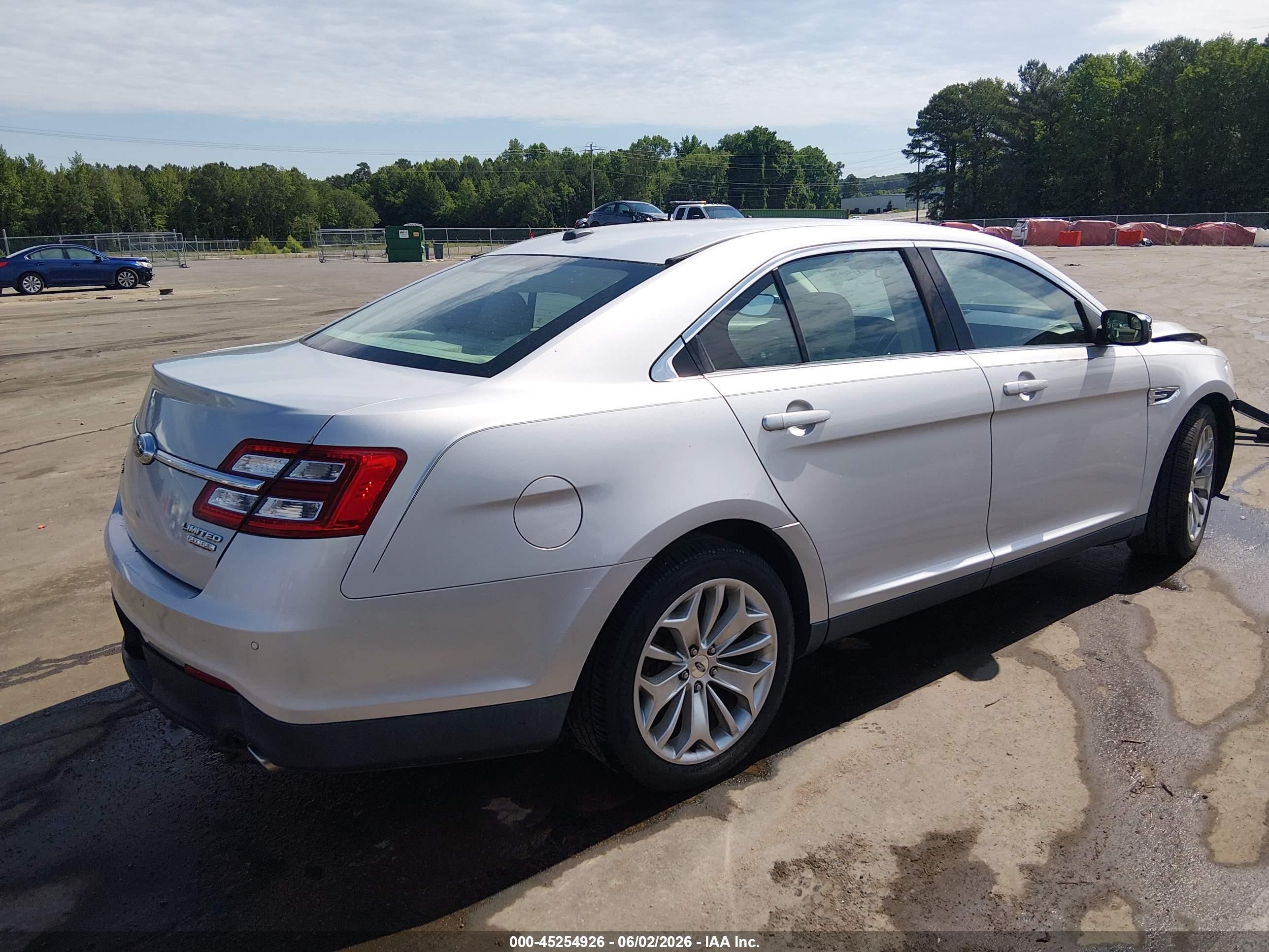 2015 Ford Taurus Limited Silver vin: 1FAHP2F85FG108871