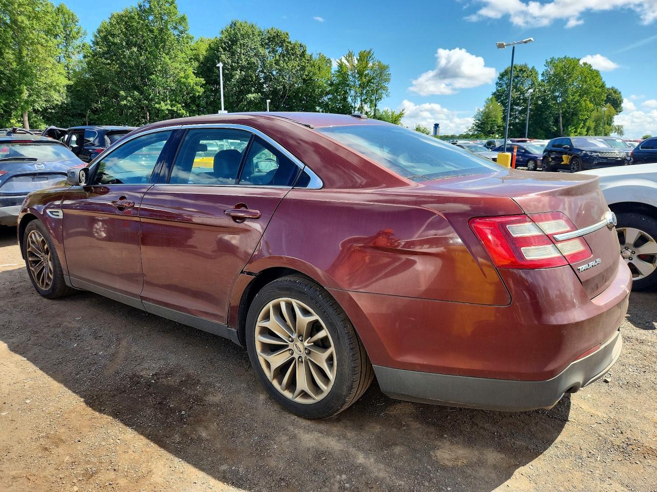 2015 Ford Taurus Limited Burgundy vin: 1FAHP2F85FG152076