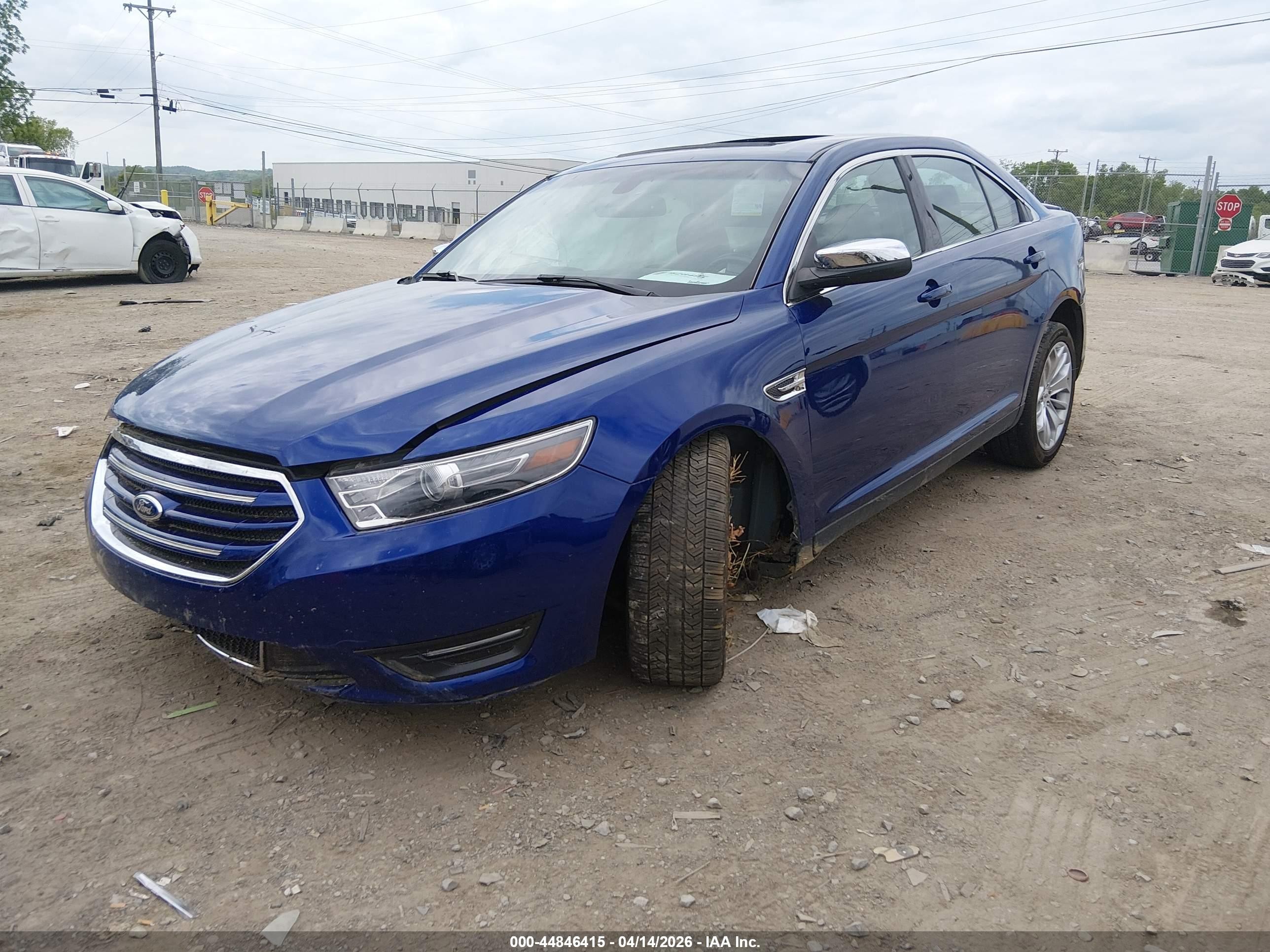 2015 Ford Taurus Limited Синий vin: 1FAHP2F85FG156743