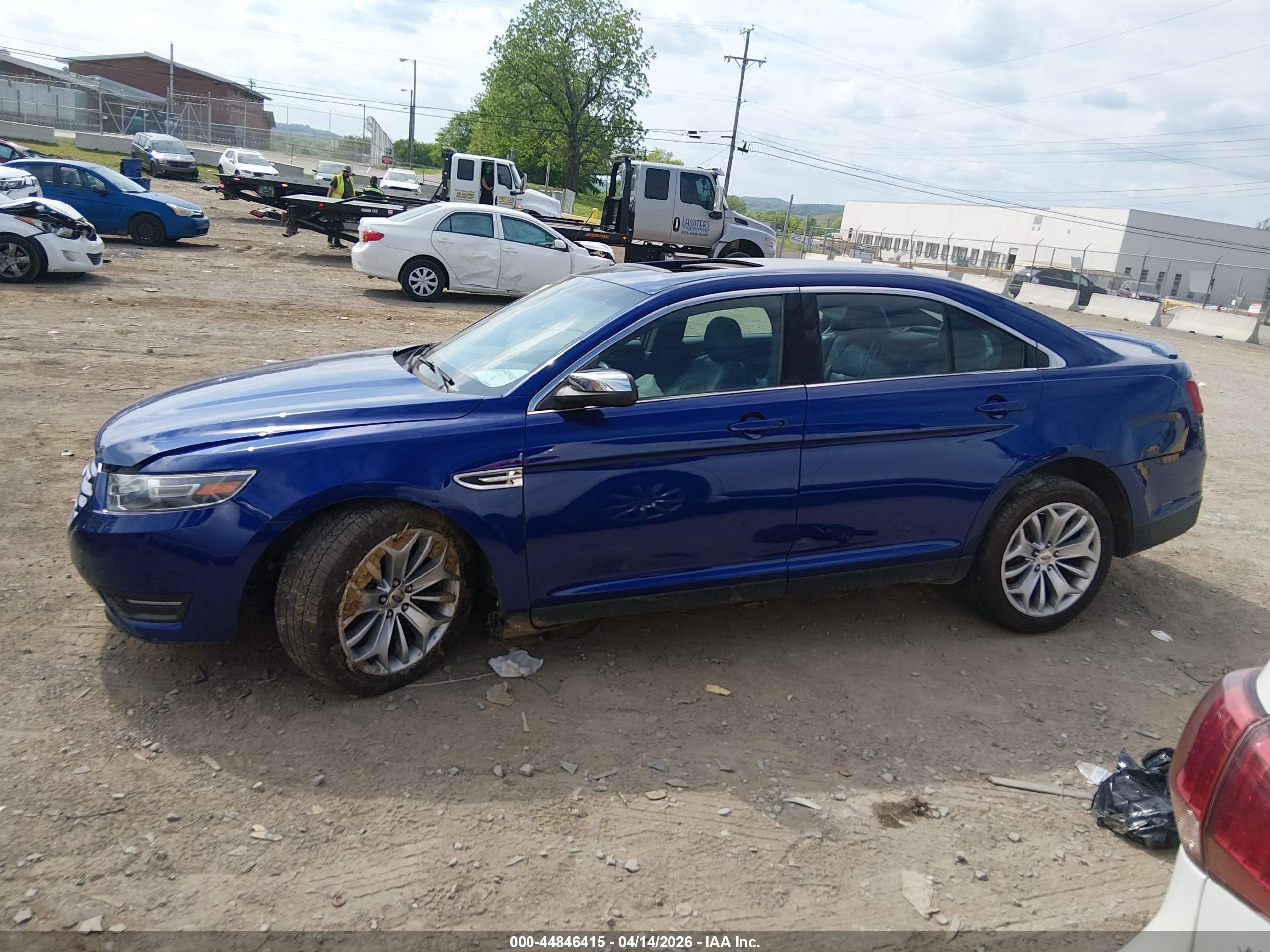 2015 Ford Taurus Limited Синий vin: 1FAHP2F85FG156743