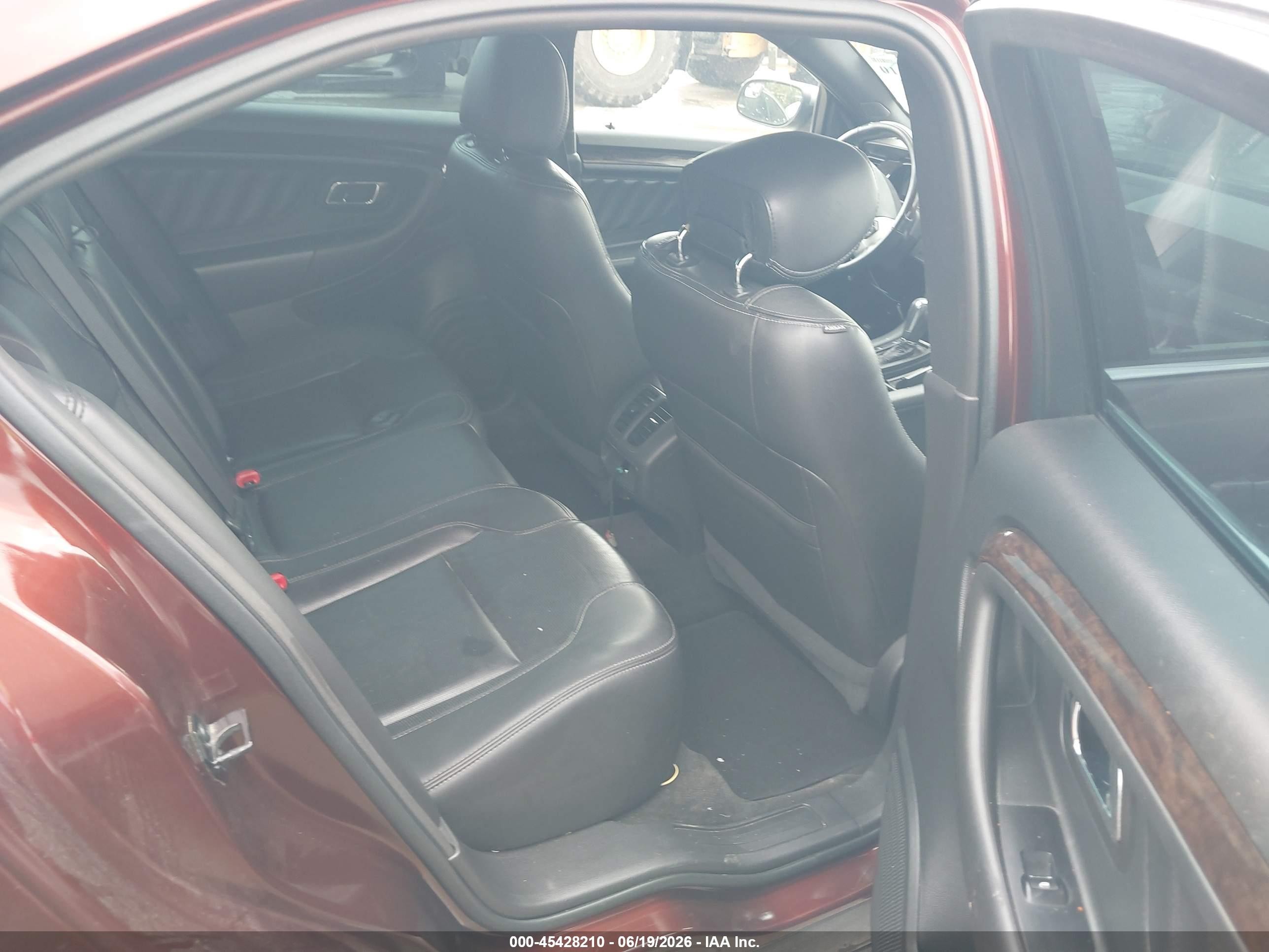 2015 Ford Taurus Limited Burgundy vin: 1FAHP2F85FG165586