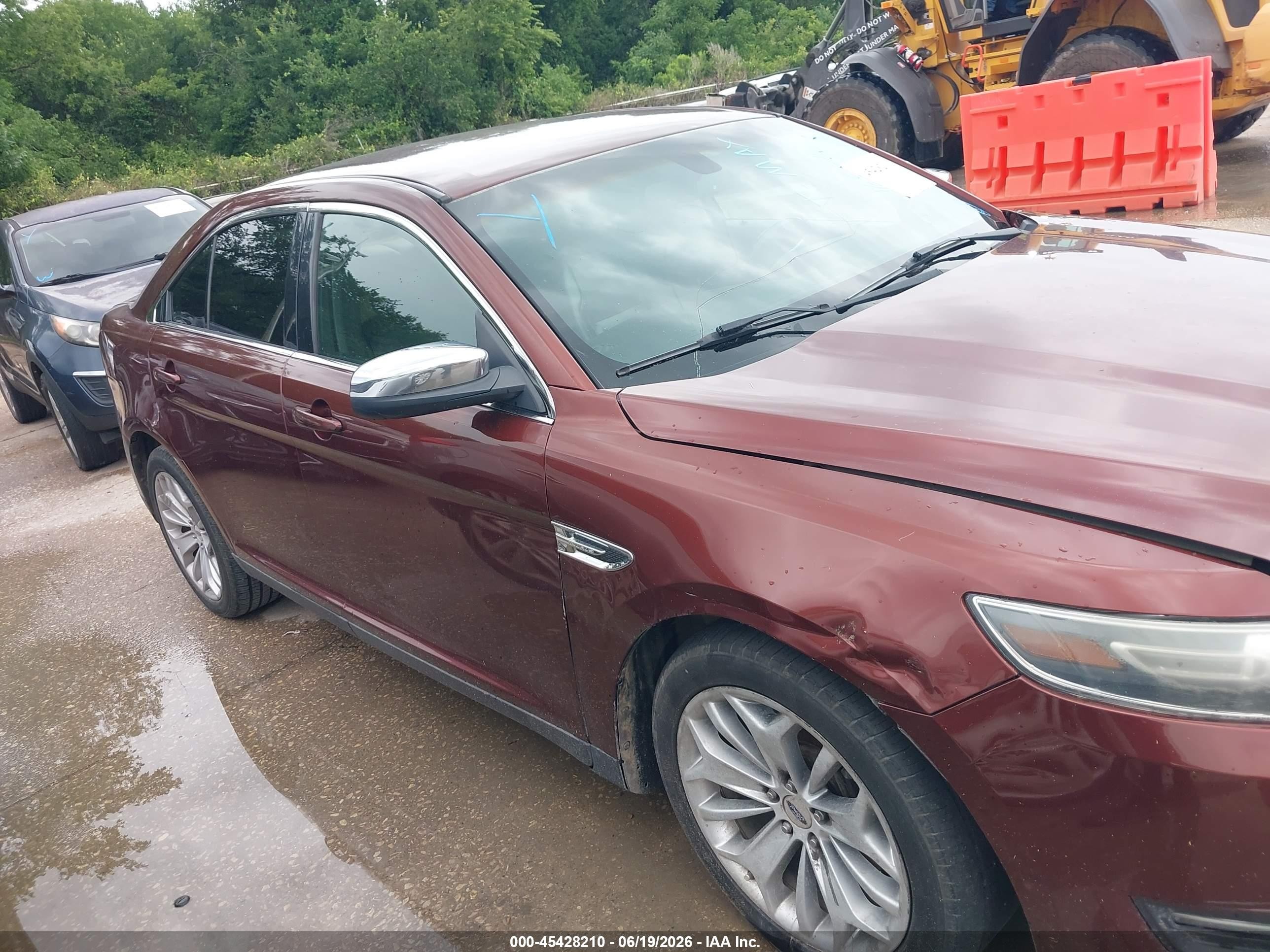 2015 Ford Taurus Limited Burgundy vin: 1FAHP2F85FG165586