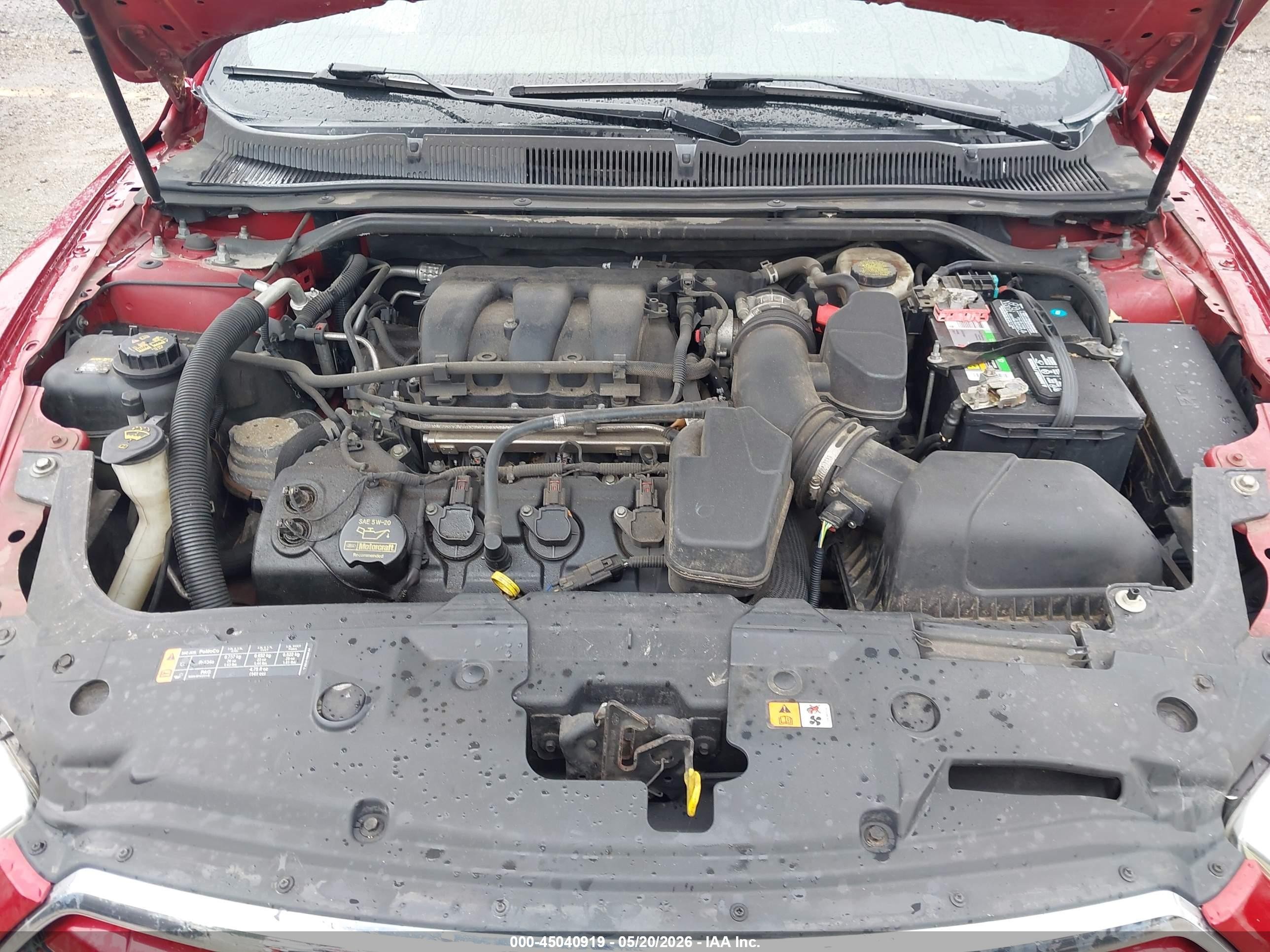2013 Ford Taurus Limited Red vin: 1FAHP2F86DG100680