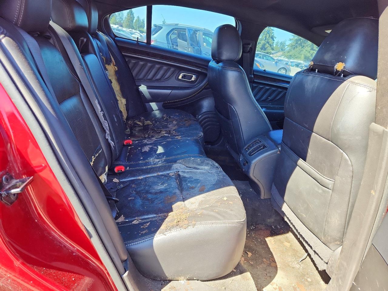 2013 Ford Taurus Limited Red vin: 1FAHP2F86DG114739