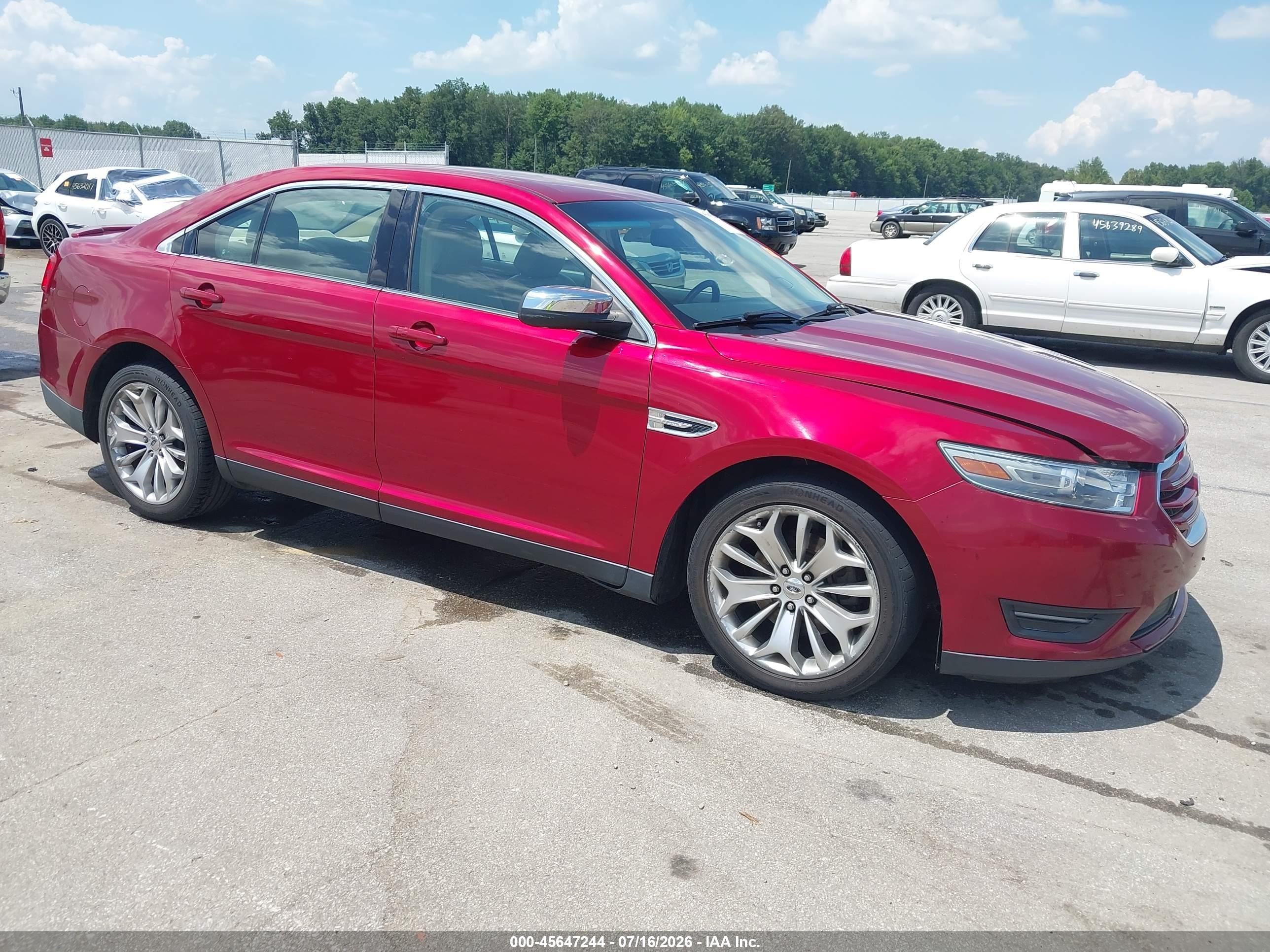 2013 Ford Taurus Limited Red vin: 1FAHP2F86DG127829