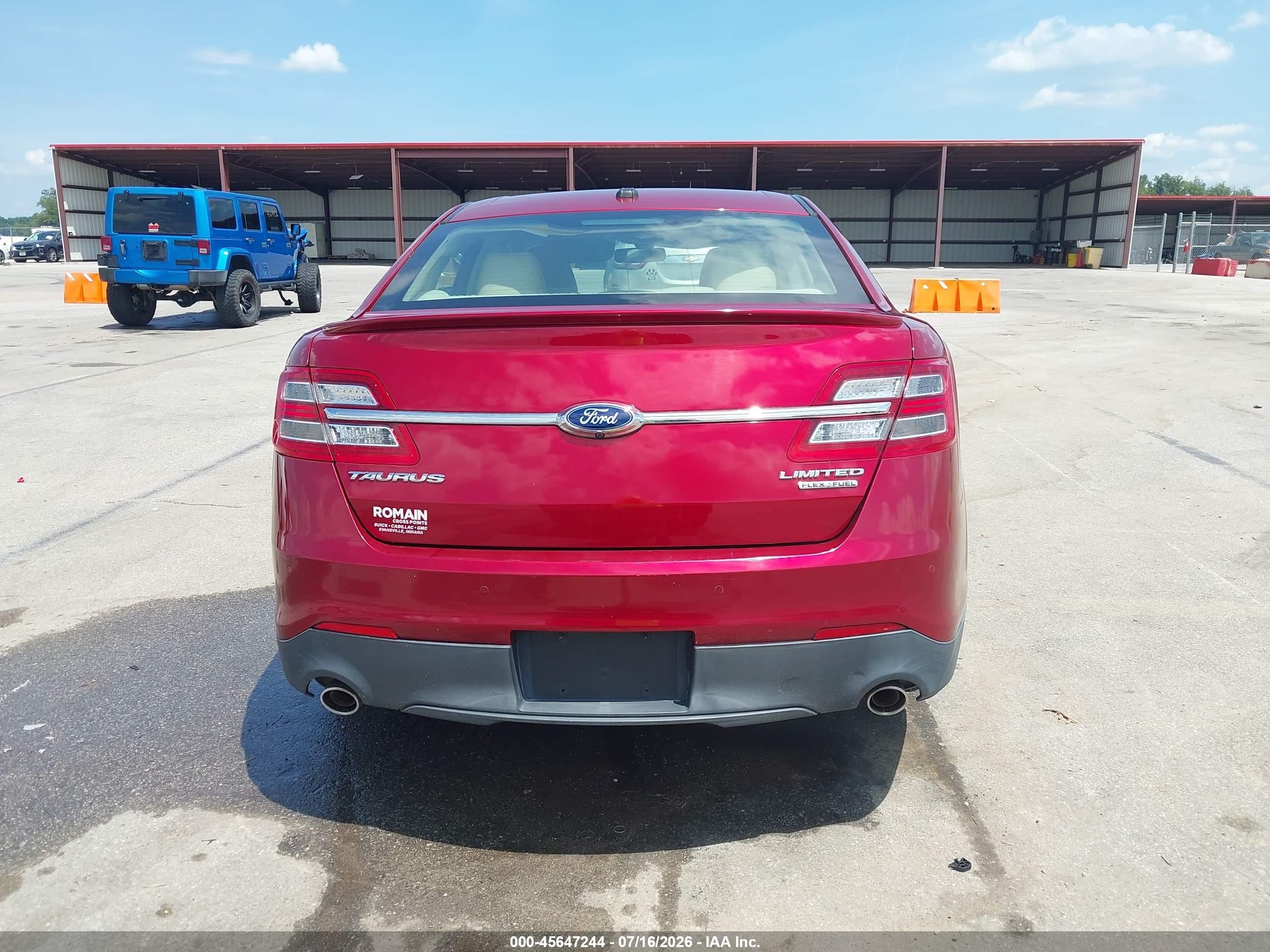 2013 Ford Taurus Limited Red vin: 1FAHP2F86DG127829