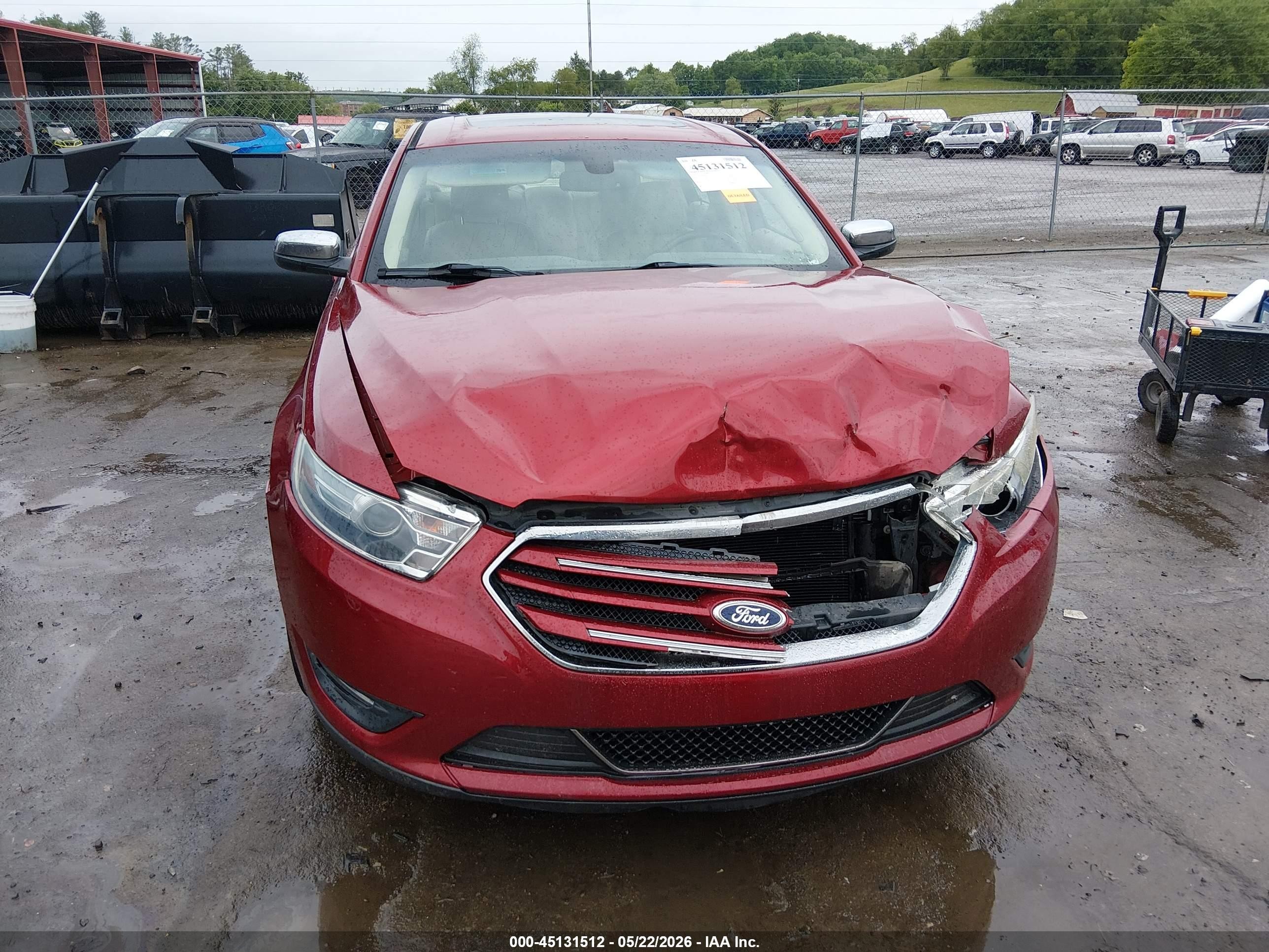 2013 Ford Taurus Limited Maroon vin: 1FAHP2F86DG131556