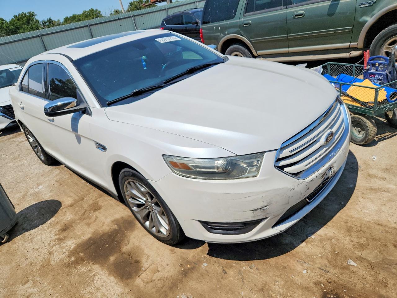 2013 Ford Taurus Limited White vin: 1FAHP2F86DG131590