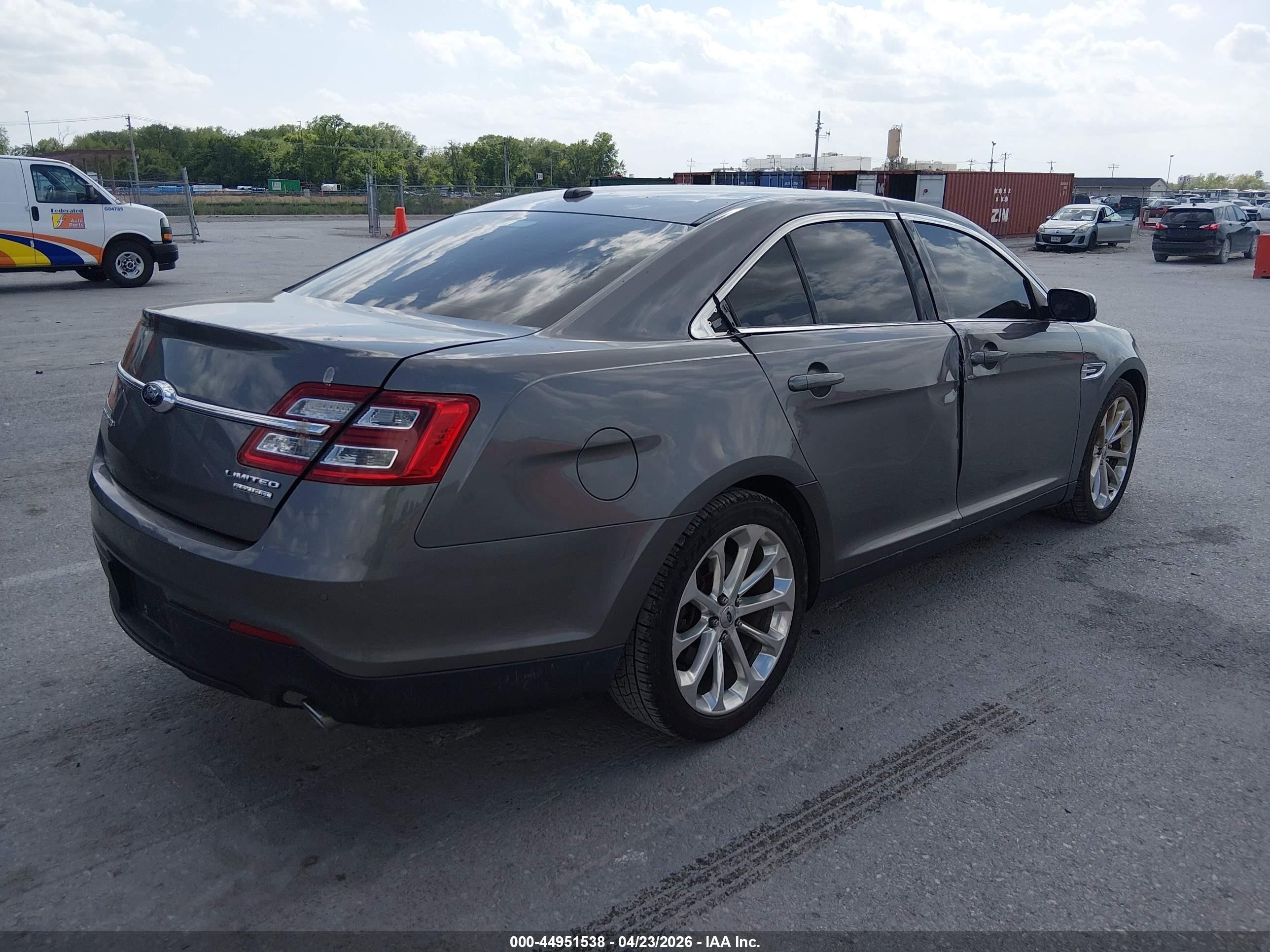 2013 Ford Taurus Limited Серый vin: 1FAHP2F86DG137647