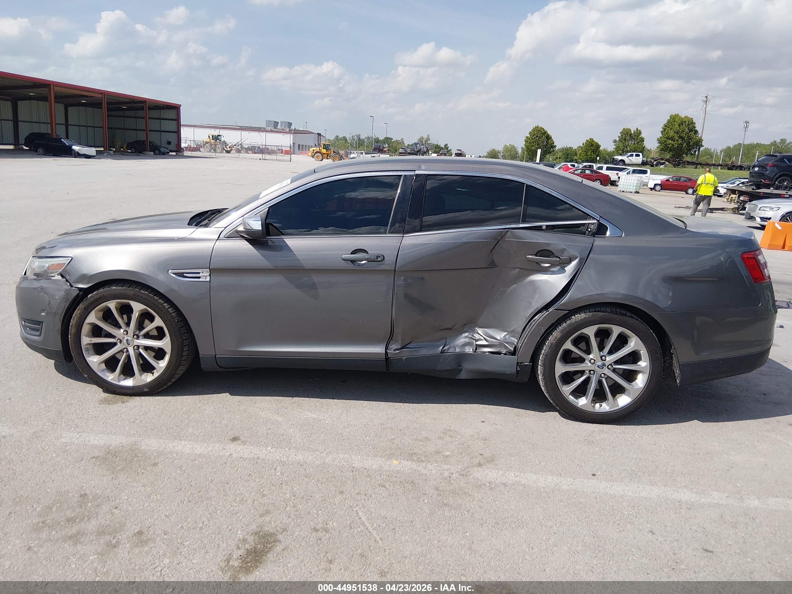 2013 Ford Taurus Limited Серый vin: 1FAHP2F86DG137647