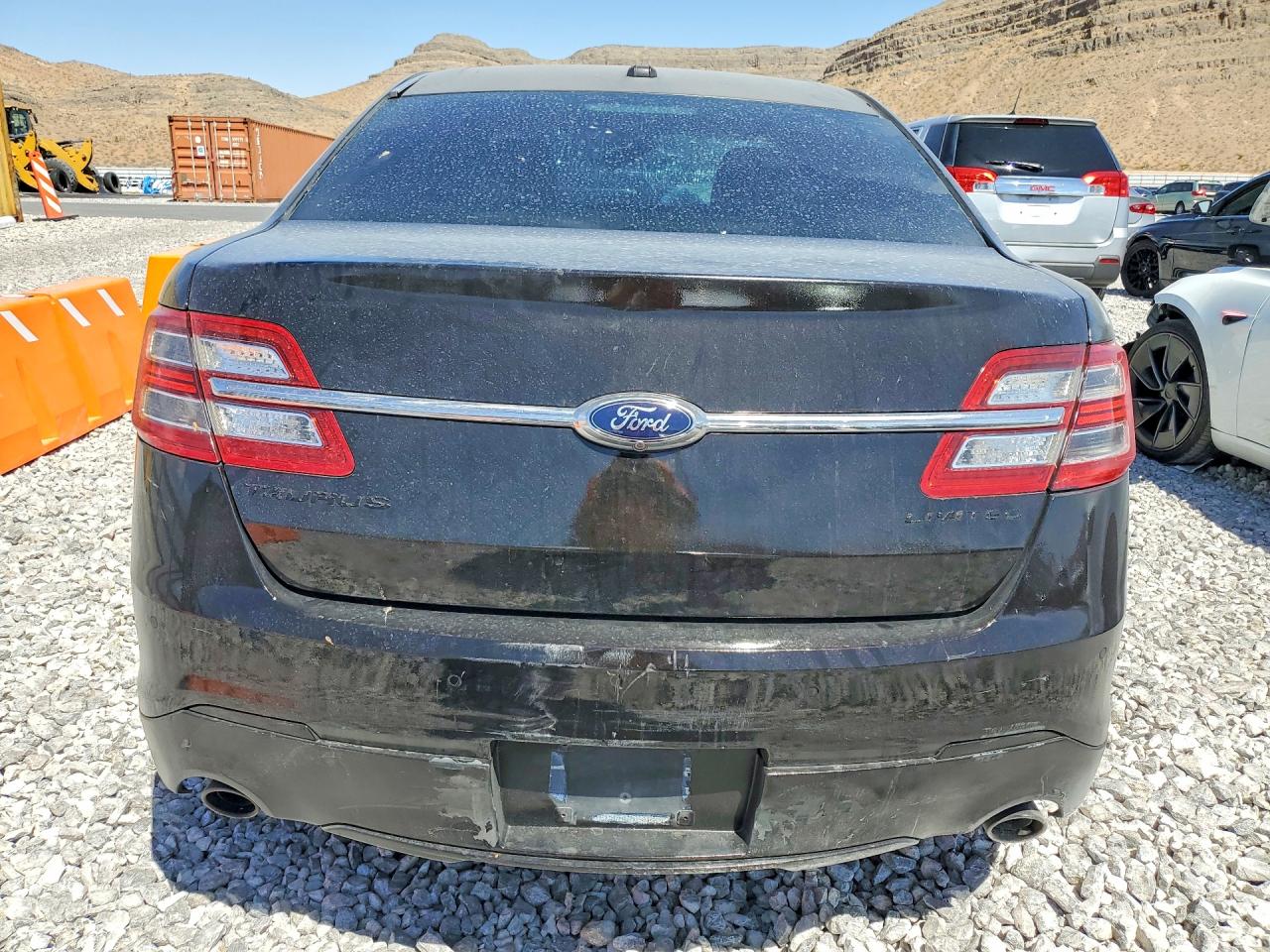 2013 Ford Taurus Police Black vin: 1FAHP2F86DG150589