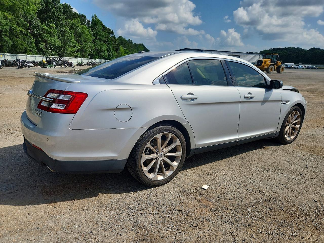 2013 Ford Taurus Limited Silver vin: 1FAHP2F86DG173807