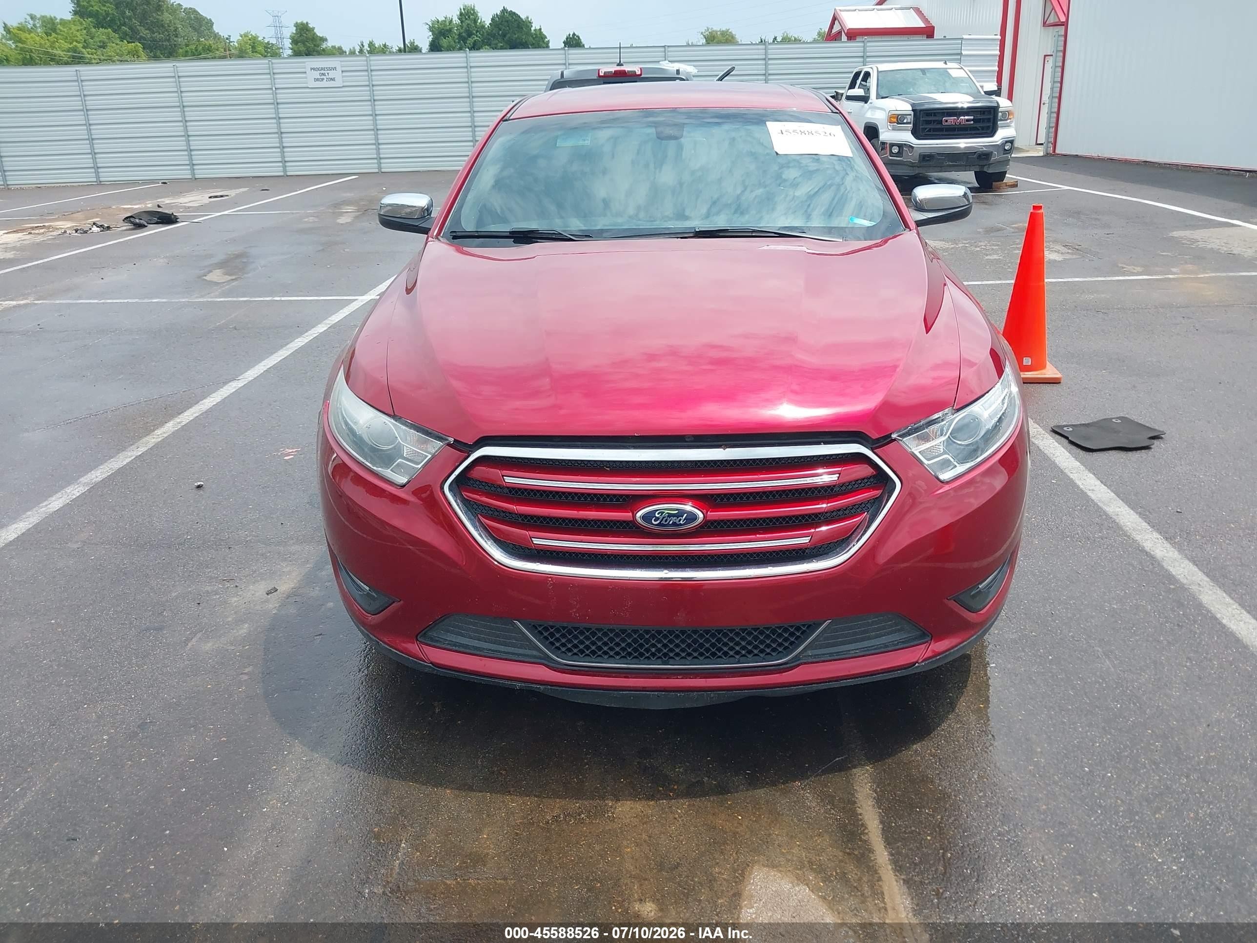 2013 Ford Taurus Limited Red vin: 1FAHP2F86DG189201