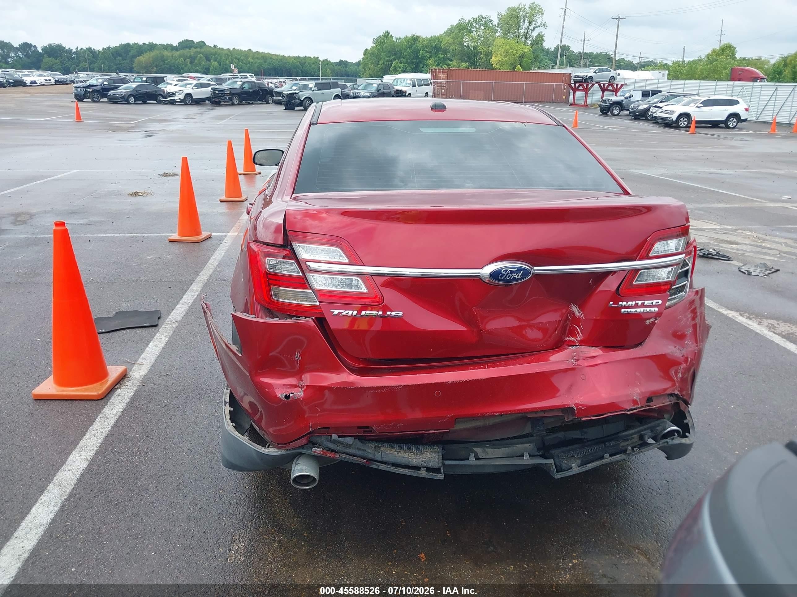 2013 Ford Taurus Limited Red vin: 1FAHP2F86DG189201