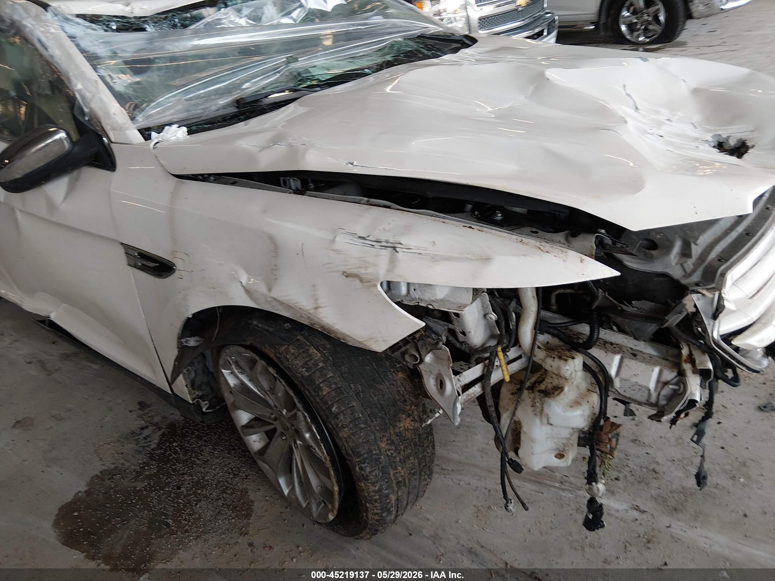 2013 Ford Taurus Limited White vin: 1FAHP2F86DG193457