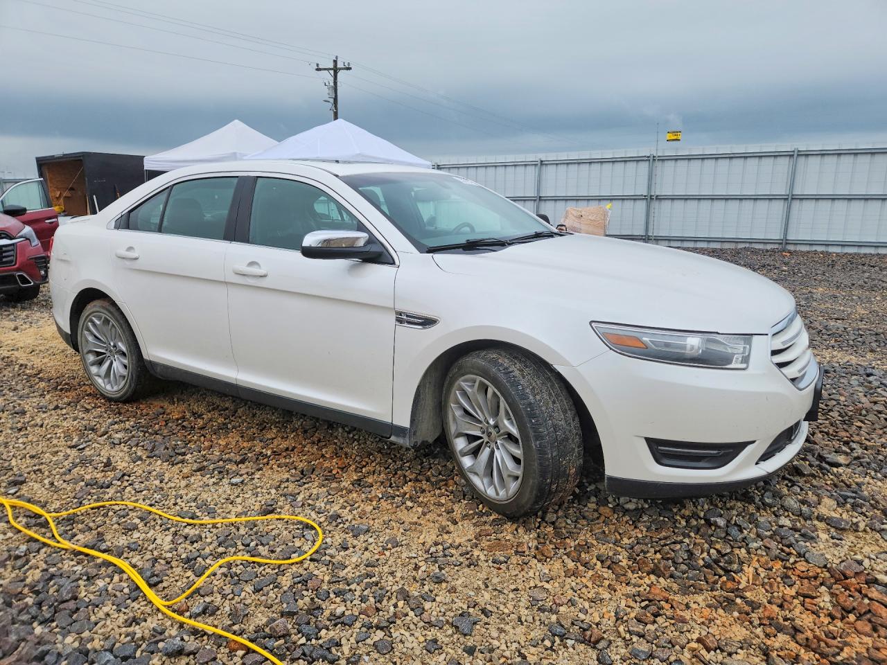 2013 Ford Taurus Limited White vin: 1FAHP2F86DG212119