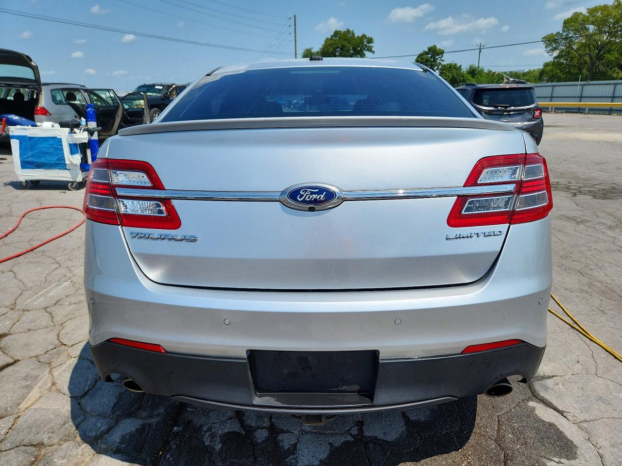 2013 Ford Taurus Limited Silver vin: 1FAHP2F86DG214534